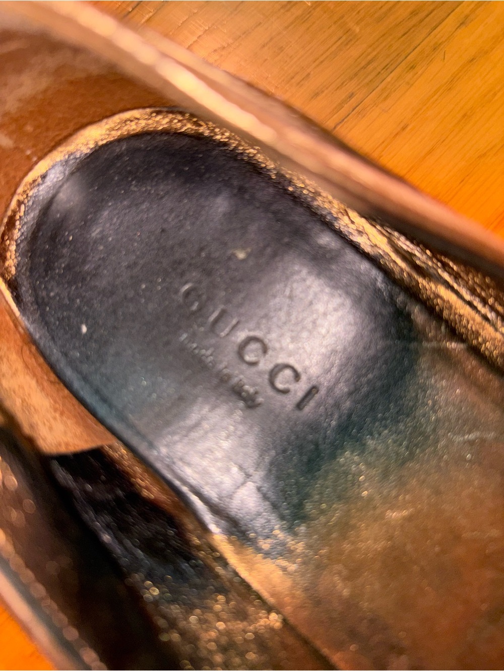 Gucci Metallic Bronze Ballet Flats with Bow Accent - Picture 3 of 3